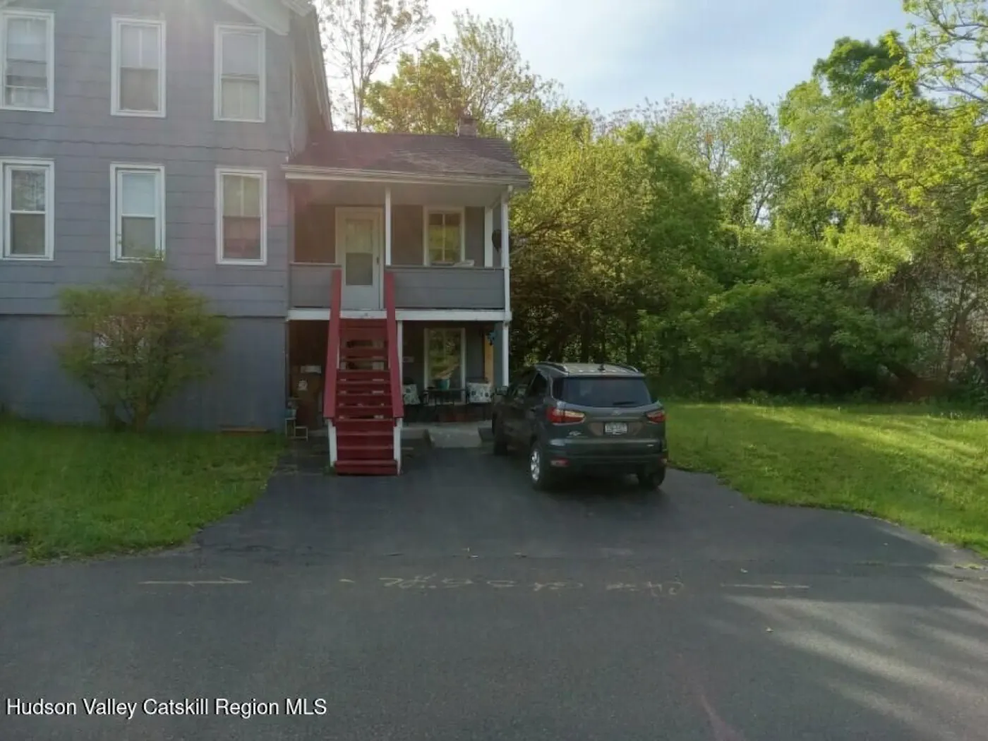 Current WMR listing photograph 1 of 1 for 102 Second Avenue, Kingston, New York.